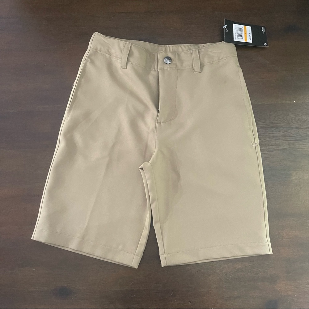 NWT Under Armour‎ golf shorts
